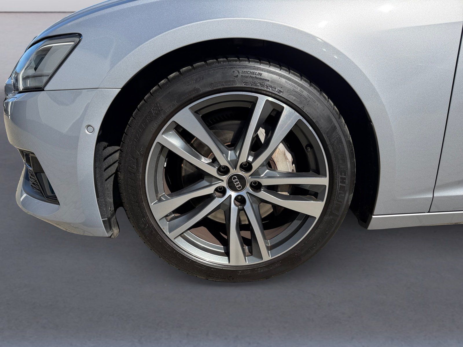 Audi A6 Avant sport 50 TDI quattro tiptronic NAVI / R foto 14