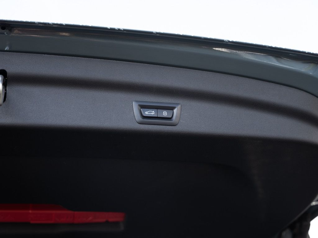 BMW X1 xDrive 23d M-Sport AHK HUD 360° LED ACC NAVI foto 14