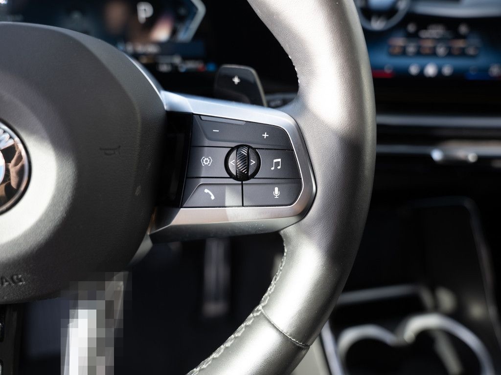 BMW X1 xDrive 23d M-Sport AHK HUD 360° LED ACC NAVI foto 23