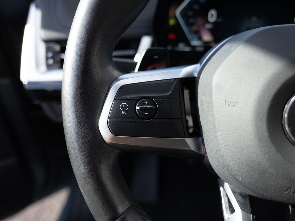 BMW X1 xDrive 23d M-Sport AHK HUD 360° LED ACC NAVI foto 24