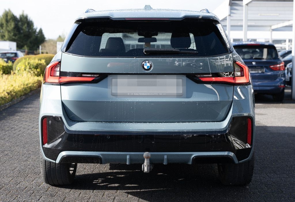 BMW X1 xDrive 23d M-Sport AHK HUD 360° LED ACC NAVI foto 6