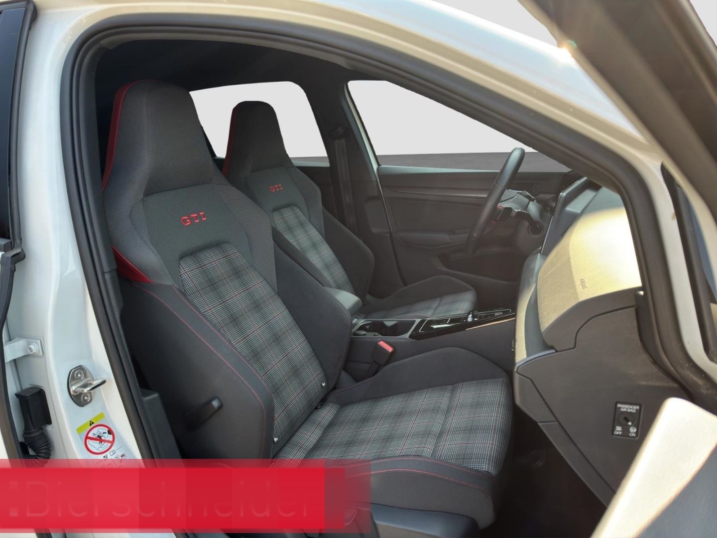 Volkswagen Golf GTI 2.0 TSI DSG LED DIG COCKP NAVI foto 14