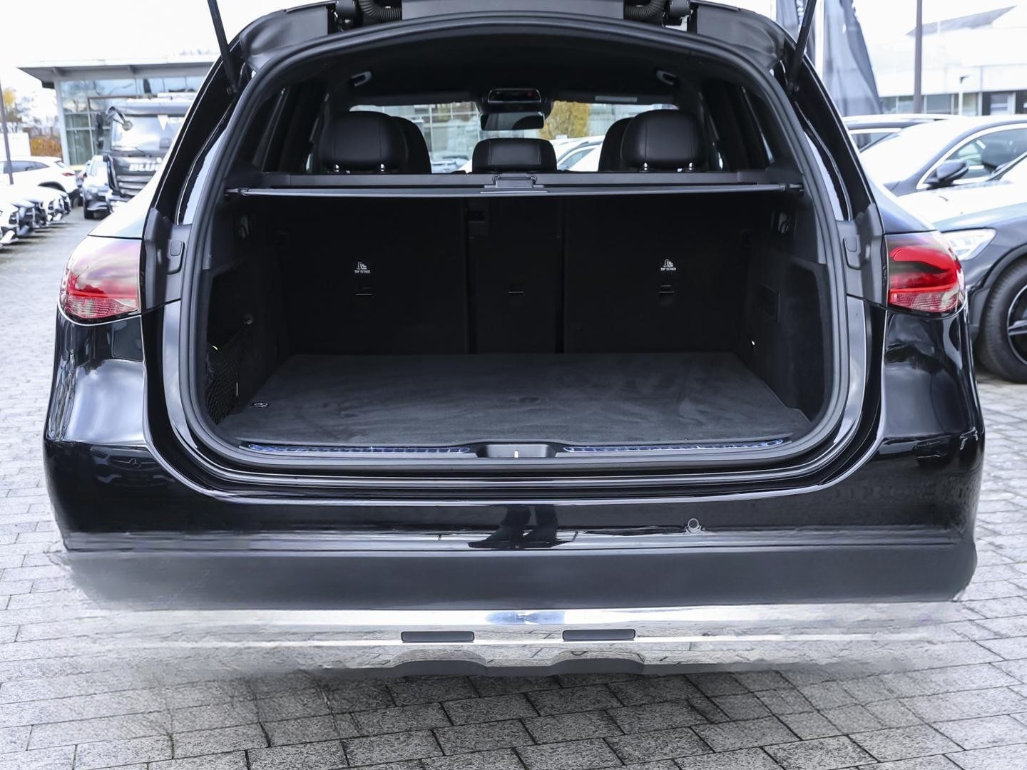 Mercedes-Benz GLC 220 d 4M Avantgarde DigitalLight Distronic foto 13