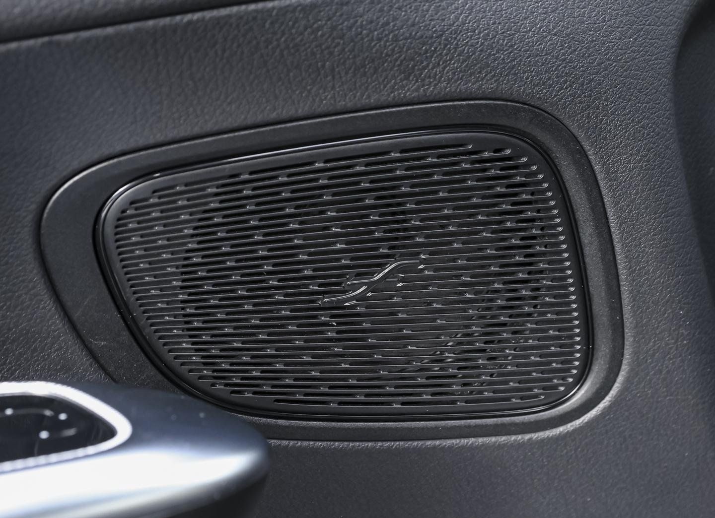 Mercedes-Benz GLC 220 d 4M Avantgarde DigitalLight Distronic foto 16