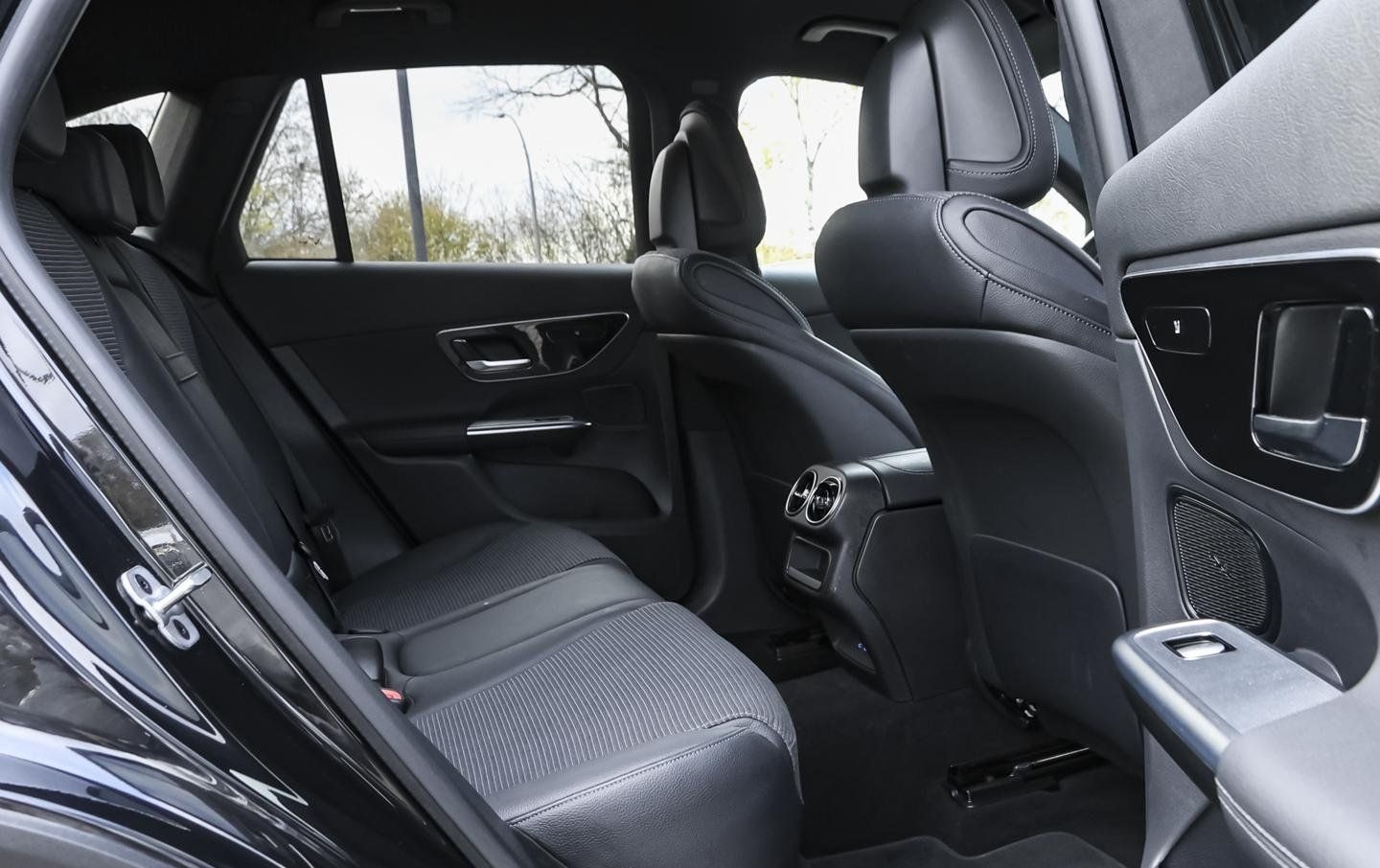 Mercedes-Benz GLC 220 d 4M Avantgarde DigitalLight Distronic foto 7