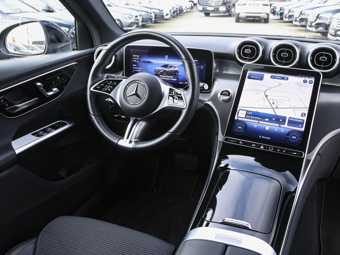 Mercedes-Benz GLC 220 d 4M Avantgarde DigitalLight Distronic foto 8