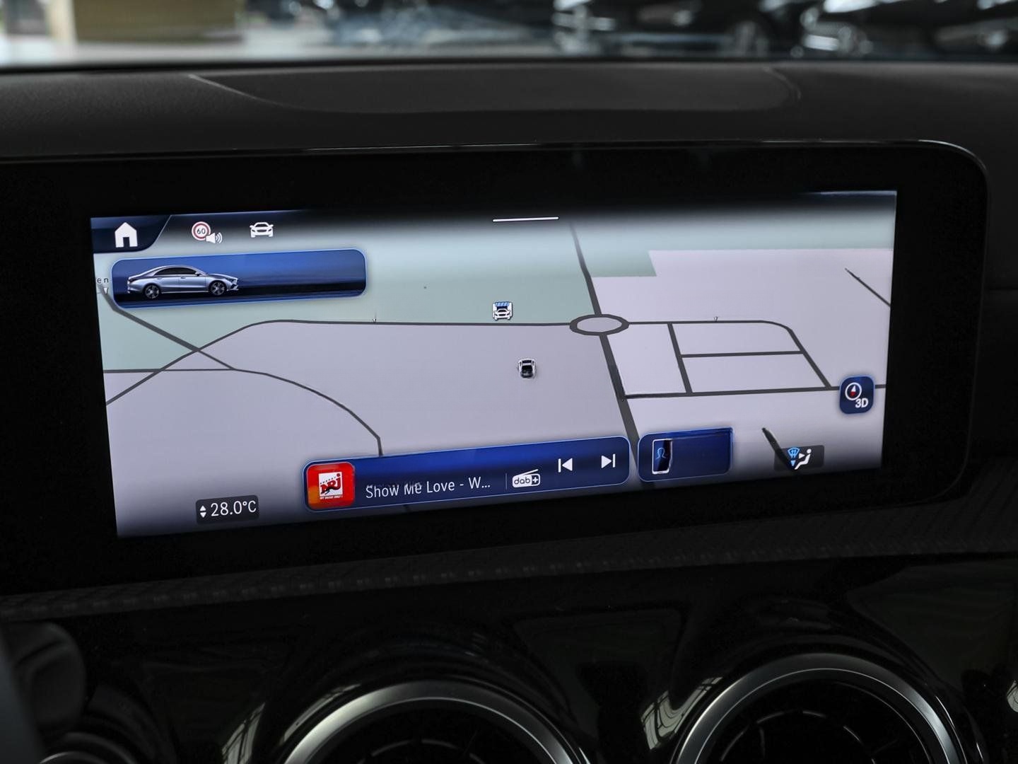 Mercedes-Benz CLA 200 Rückfahrkamera Sitzheizung MBUX-Navi LED foto 14