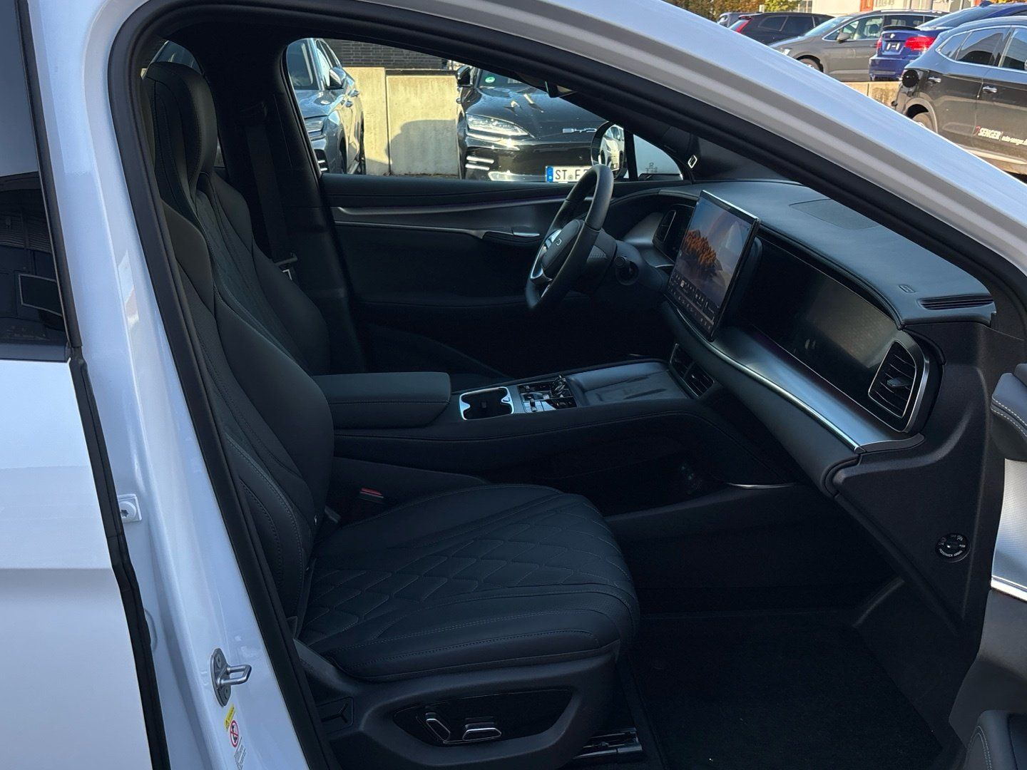 BYD SEALION 7 Excellence AWD Head-Up Leder Panorama foto 4