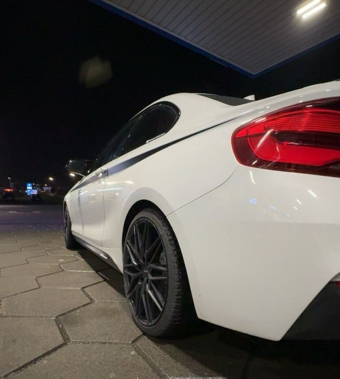 BMW 220i MSport foto 2
