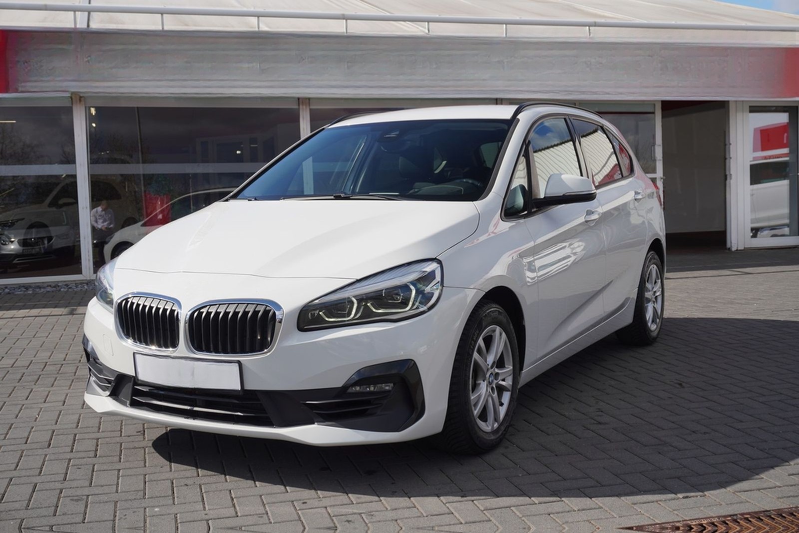 BMW 218i Active Tourer LED Kamera Navi Sitzheizung foto 2