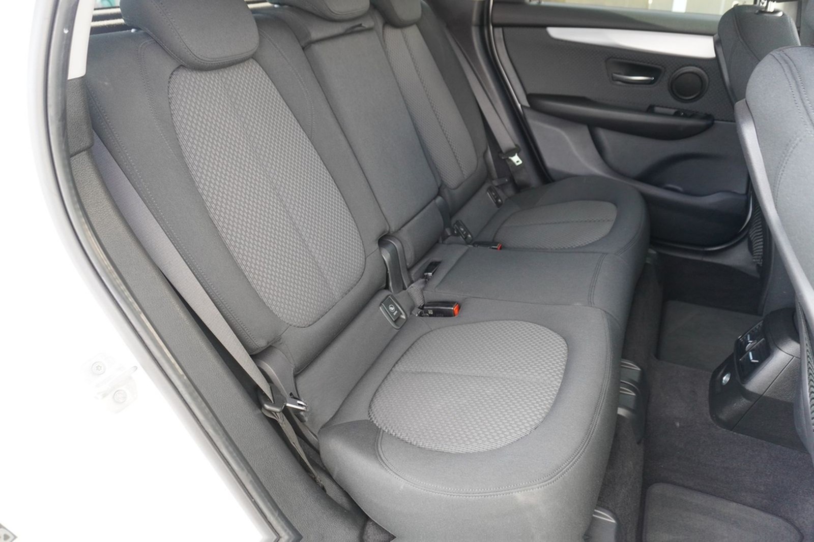 BMW 218i Active Tourer LED Kamera Navi Sitzheizung foto 28