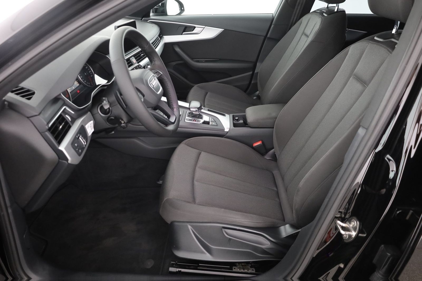 Audi A4 Avant 1.4 TFSI S-tronic Bi-Xenon Navi USB foto 22
