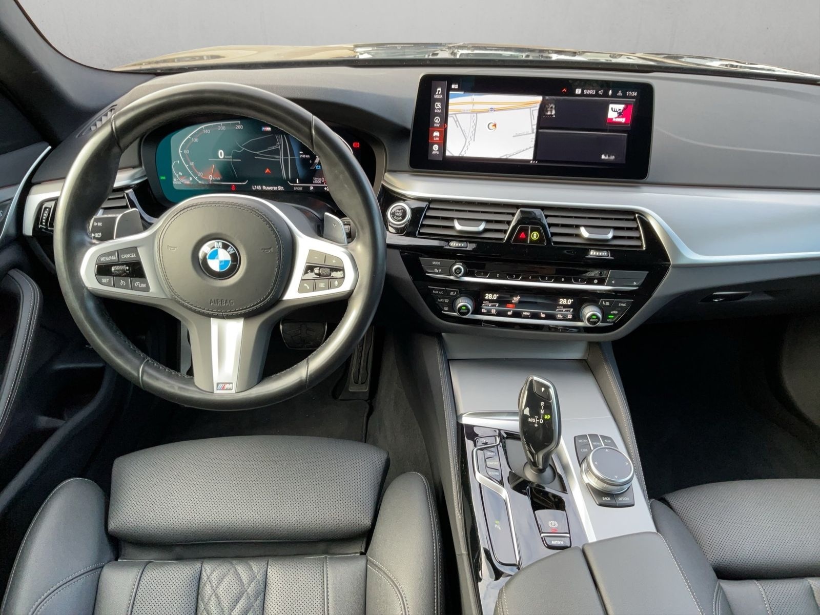 BMW 520d xDrive M SPORT RÜCKFAHR SHZ DAB foto 15