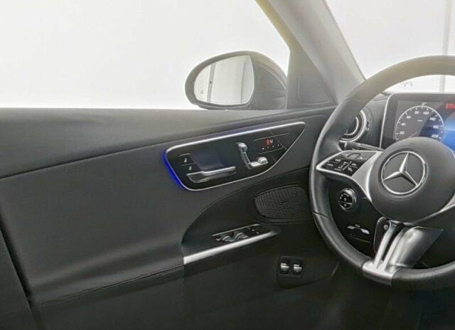 Mercedes-Benz C 300 e Avantgarde Distronic,Digital,Head-Up,Key foto 5
