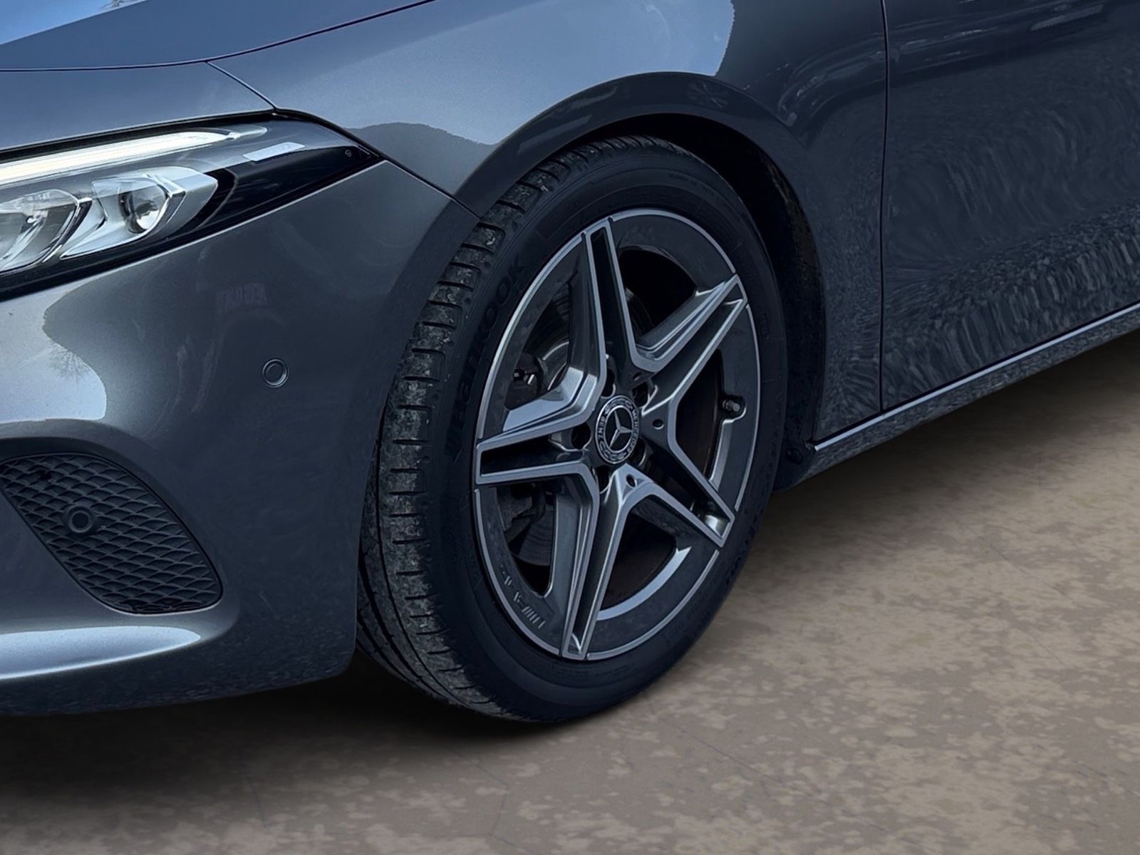 Mercedes-Benz A 250 Pano LED Aut. 8fach Keyless AMG-Line 18 foto 8