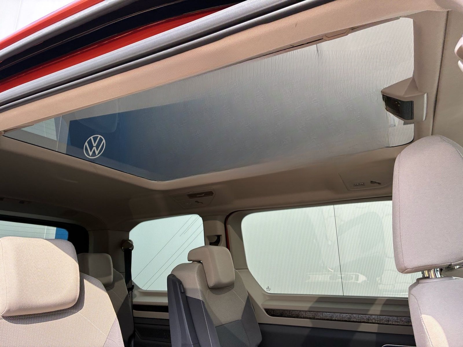 Volkswagen Multivan Energetic eHybrid*Pano*Matrix*AHZV*Fron foto 16