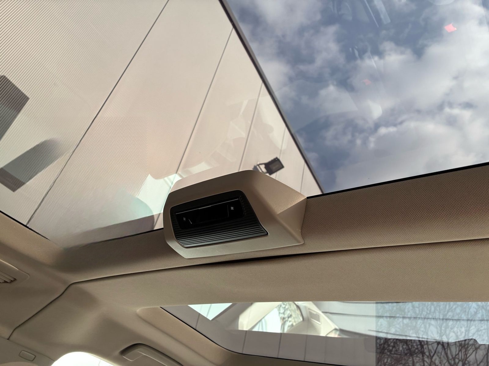 Volkswagen Multivan Energetic eHybrid*Pano*Matrix*AHZV*Fron foto 17
