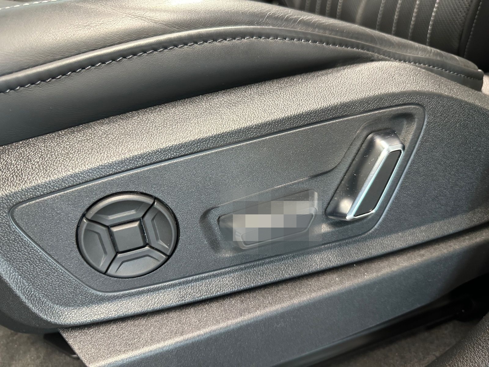 Audi e-tron 55 quattro adv. Sline AHK AIR PAN MTX B&O foto 22