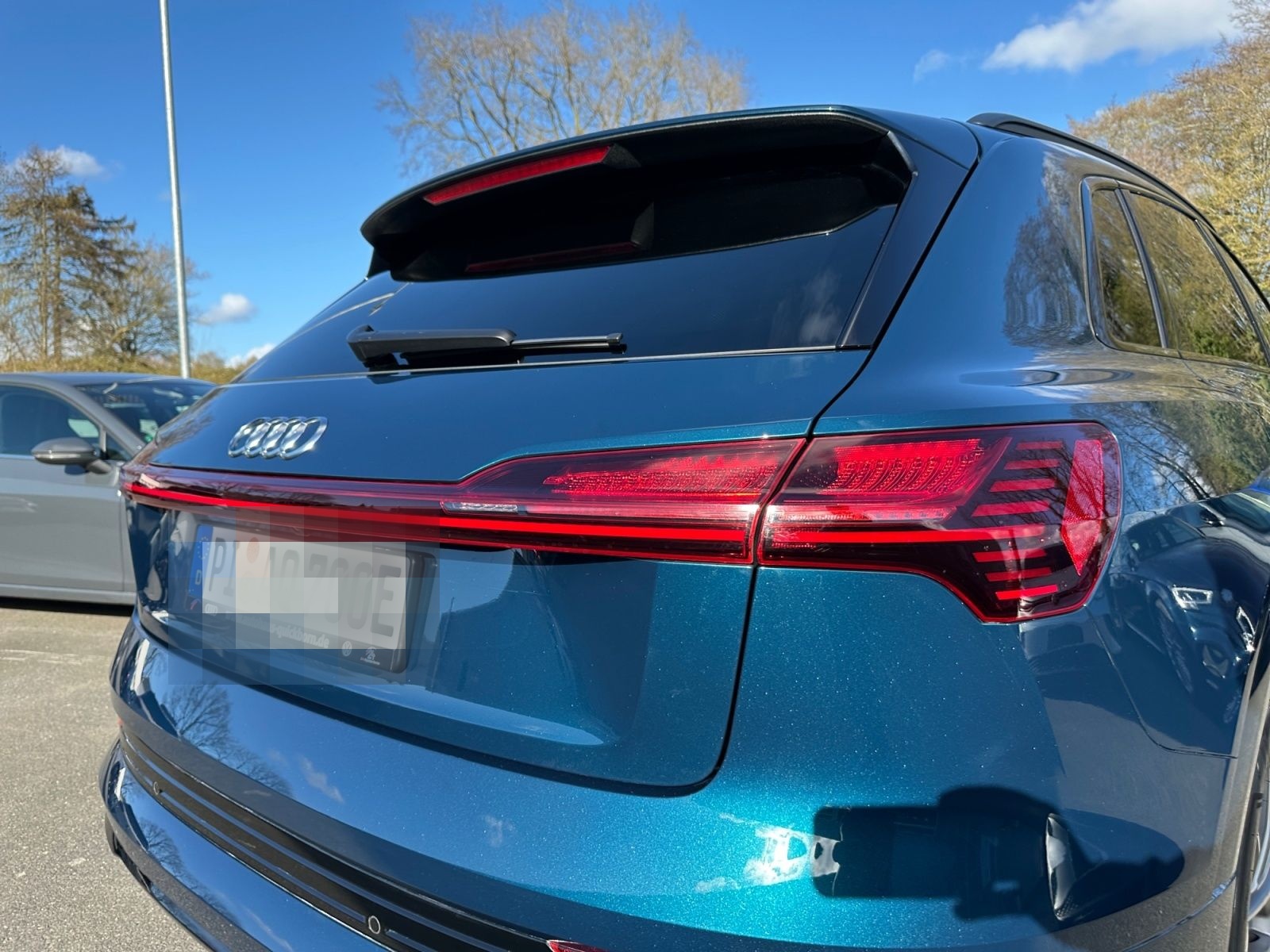 Audi e-tron 55 quattro adv. Sline AHK AIR PAN MTX B&O foto 23