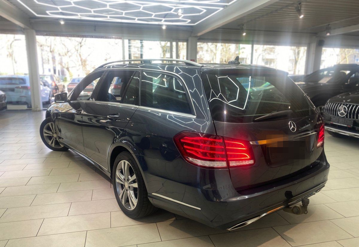 Mercedes-Benz E 220 CDI Avantgarde BlueTEC Navi Tempo Teillede foto 5