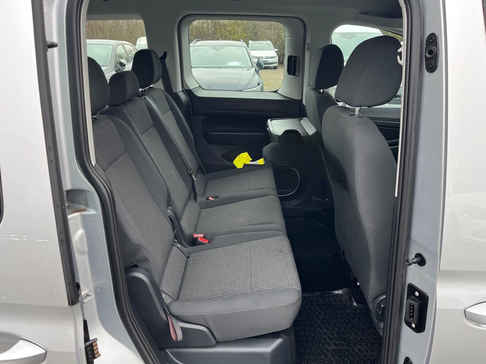 Volkswagen Caddy 2.0 TDI 5-SITZ*NAV*SHZ*ACC*PDC*KLIMA foto 25