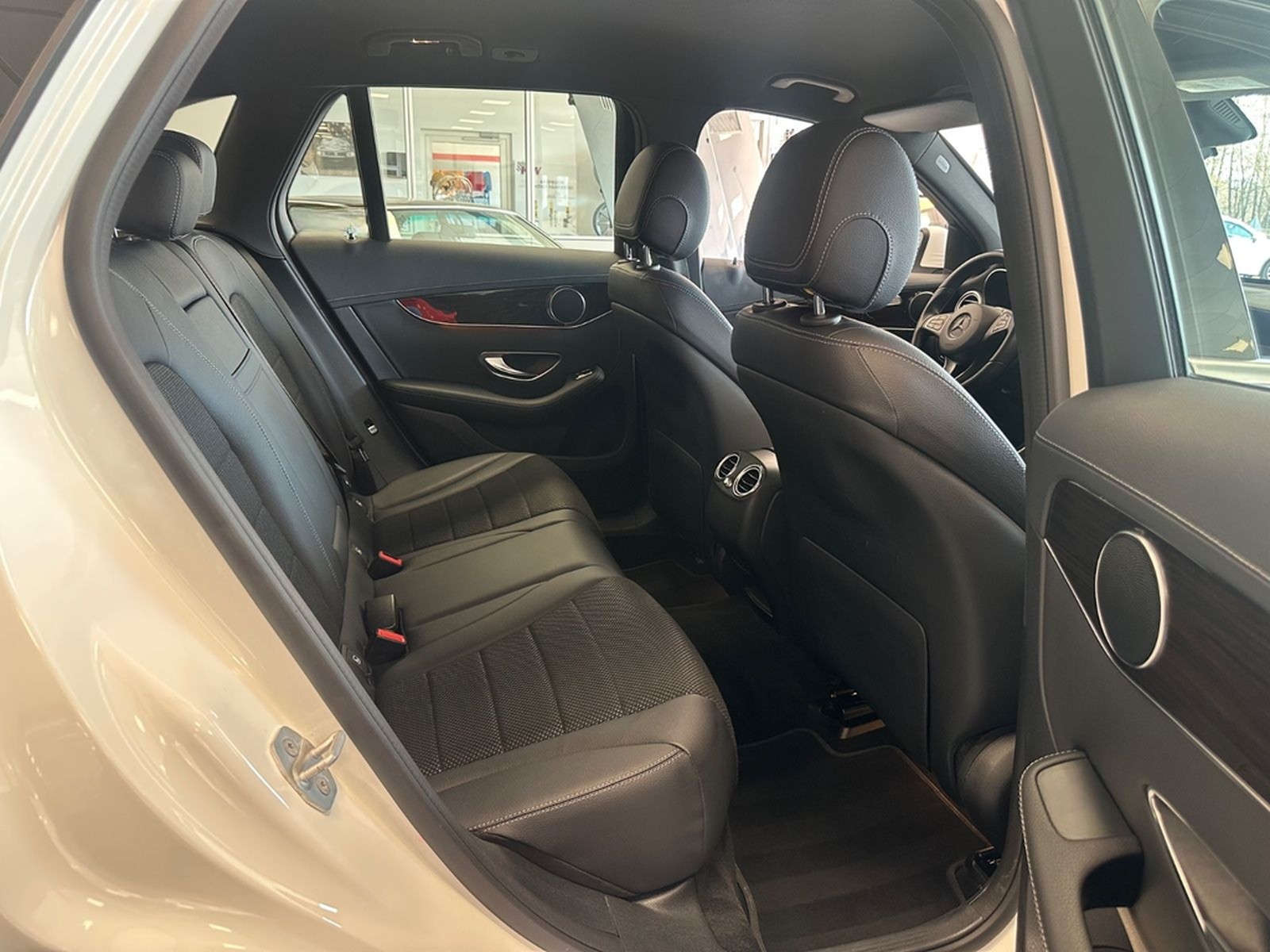 Mercedes-Benz GLC 220d Exclusive 4Matic|AHK|HUD|LED|+Service+ foto 29