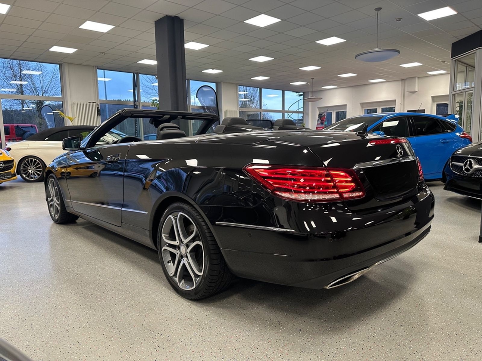 Mercedes-Benz E 220 CDI Cabrio|Sport|Aircap|Airscarf|ILS|MwSt foto 11