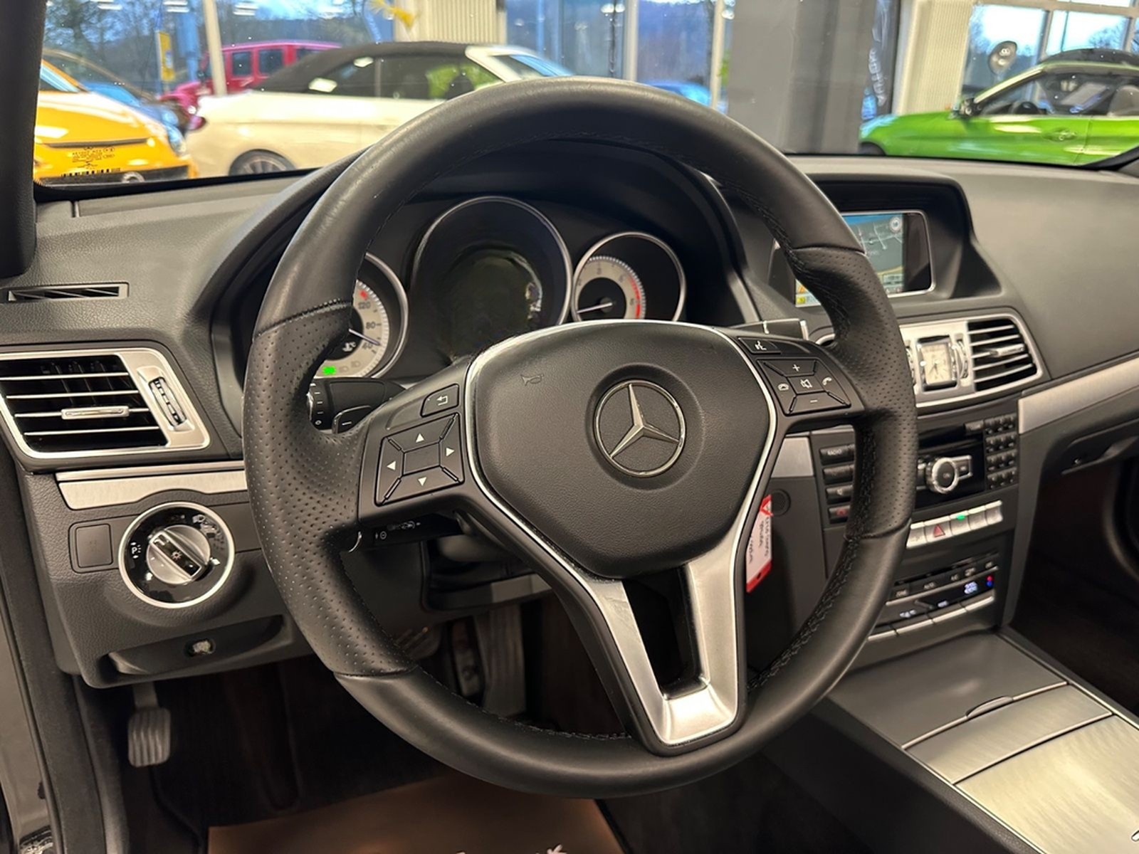 Mercedes-Benz E 220 CDI Cabrio|Sport|Aircap|Airscarf|ILS|MwSt foto 15