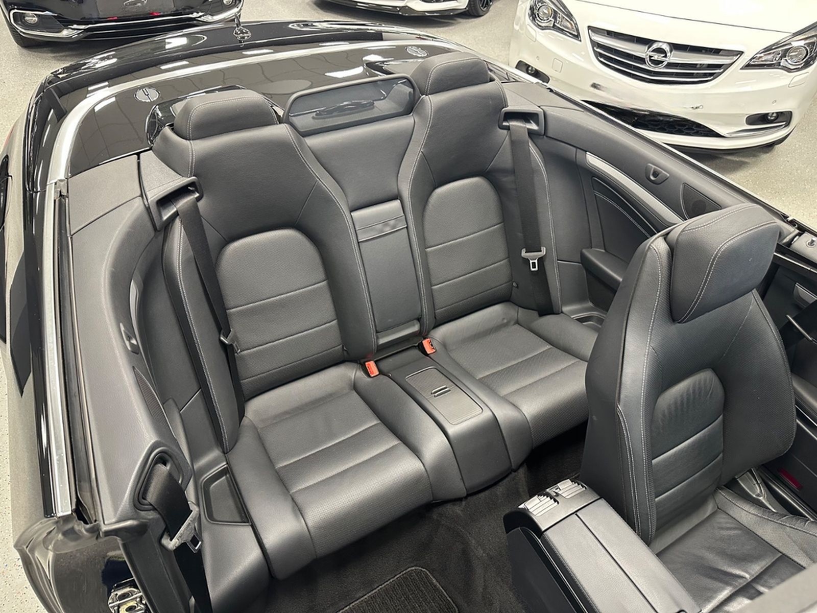 Mercedes-Benz E 220 CDI Cabrio|Sport|Aircap|Airscarf|ILS|MwSt foto 24