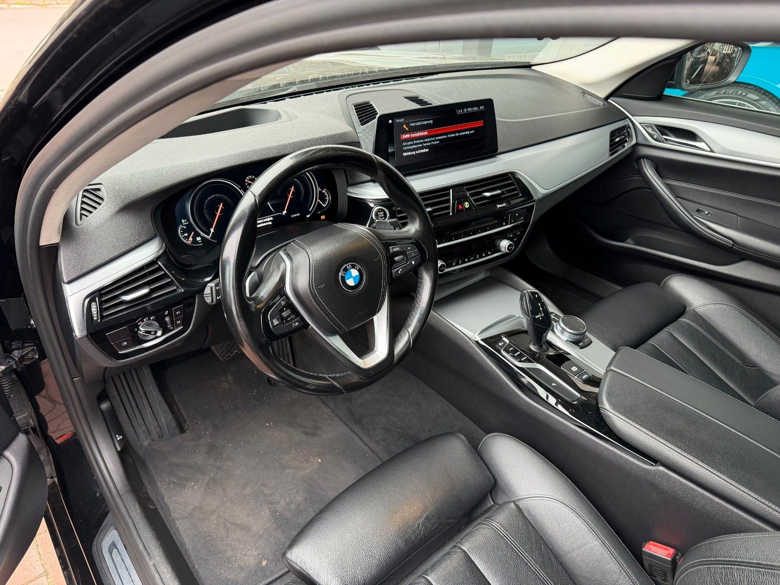 BMW 530 5 Touring 530 d xDrive foto 5