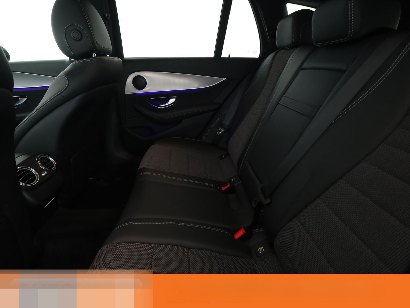 Mercedes-Benz E 200 T Avantgarde  Aut.*360CAM*ACC*NAVI*LED* foto 14