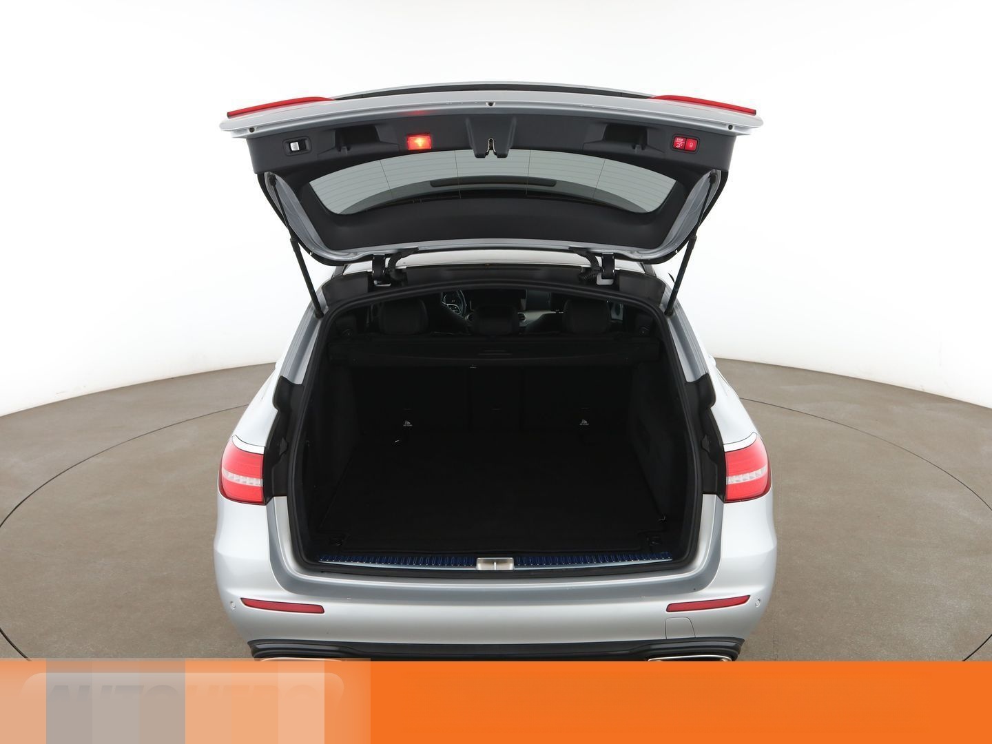 Mercedes-Benz E 200 T Avantgarde  Aut.*360CAM*ACC*NAVI*LED* foto 17