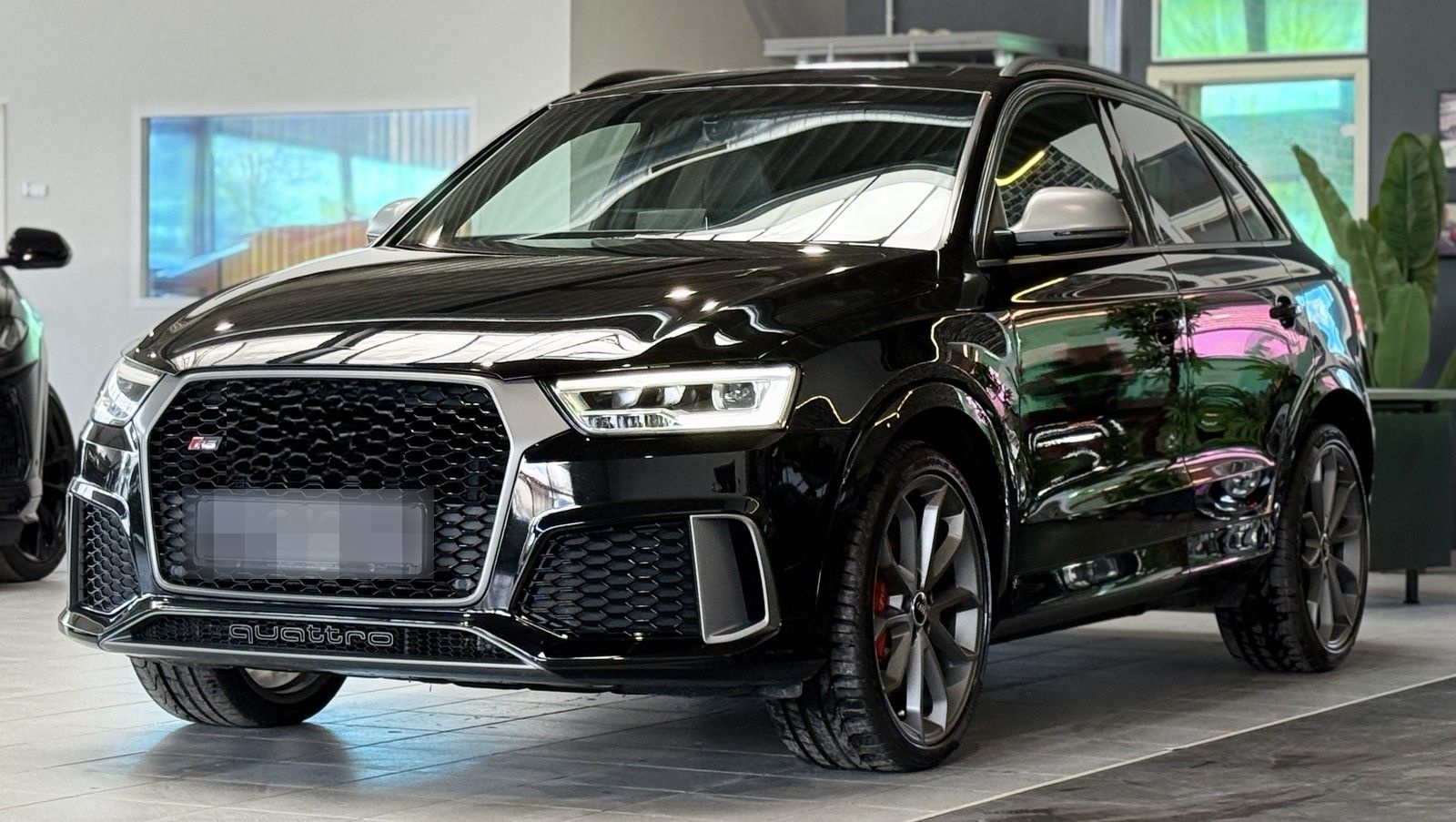 Audi RS Q3 2.5 TFSI quattro performance |RAUTE|PANO|K foto 3