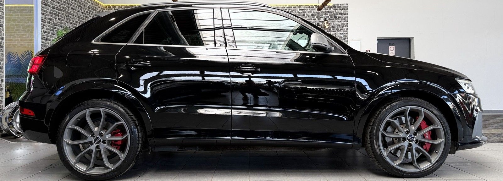 Audi RS Q3 2.5 TFSI quattro performance |RAUTE|PANO|K foto 4