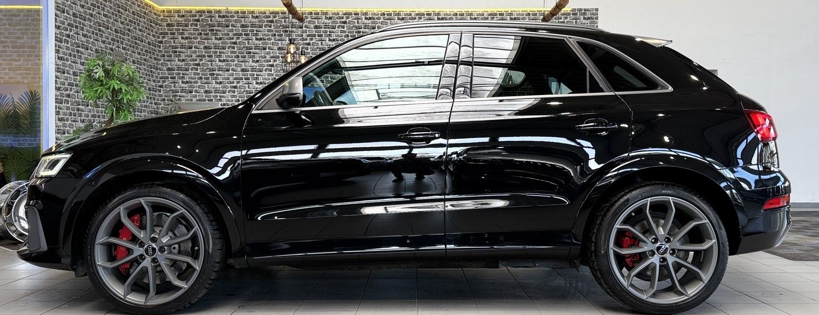 Audi RS Q3 2.5 TFSI quattro performance |RAUTE|PANO|K foto 8