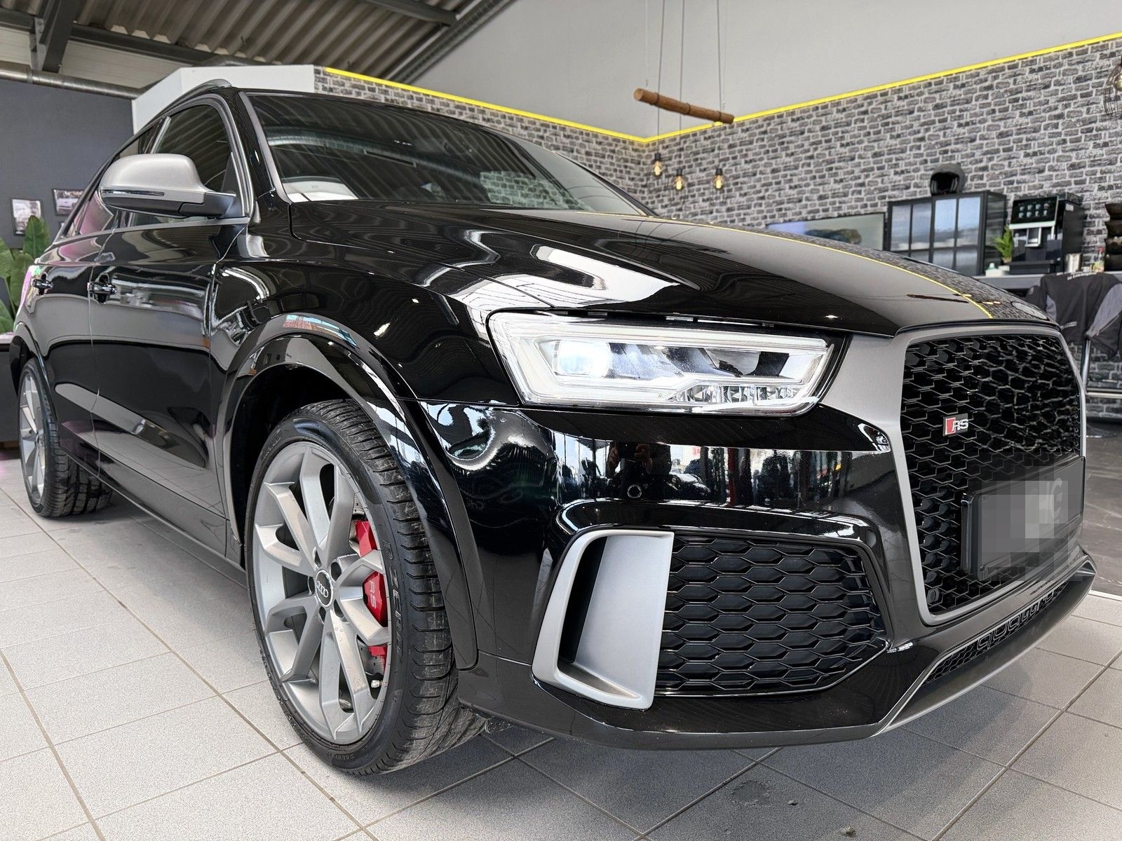 Audi RS Q3 2.5 TFSI quattro performance |RAUTE|PANO|K foto 9