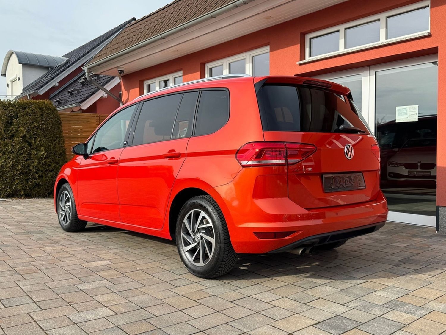 Volkswagen Touran Sound*DSG*7Sitze*Garantie*4xSitzheizung* foto 27