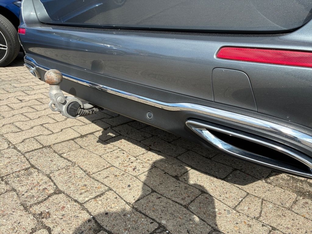 Mercedes-Benz E 400 d 4M T Avantg. AHK Kamera Leder LED Distr. foto 12