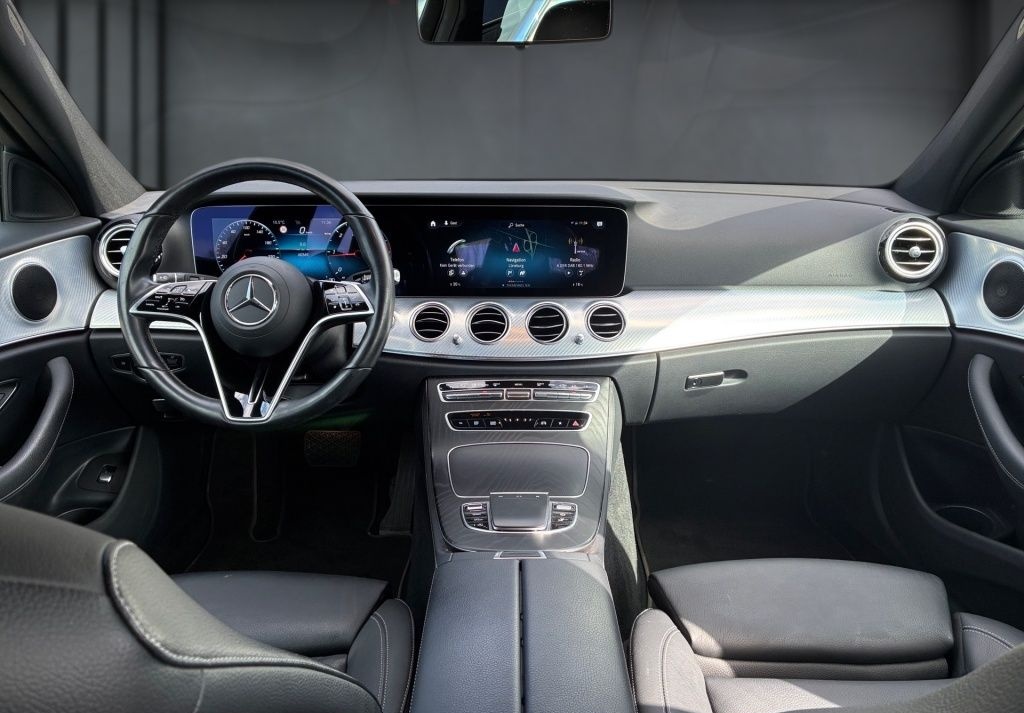 Mercedes-Benz E 400 d 4M T Avantg. AHK Kamera Leder LED Distr. foto 15