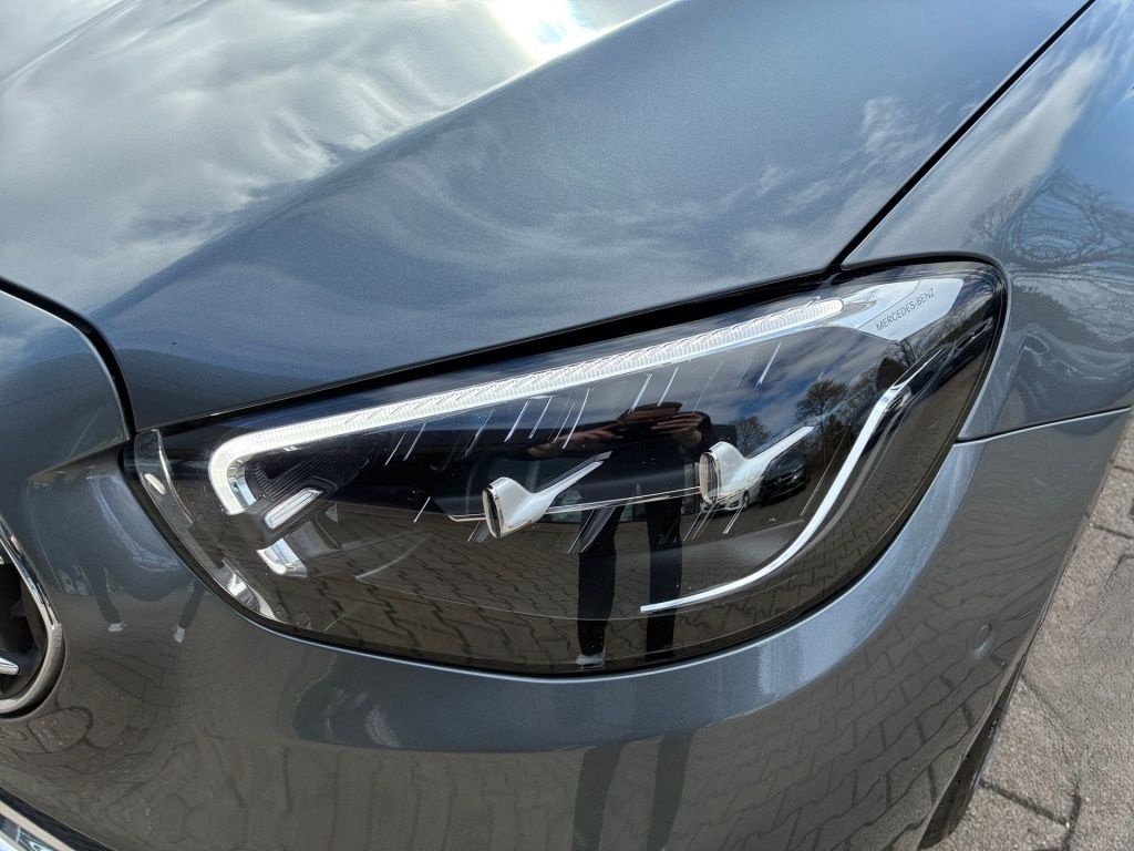 Mercedes-Benz E 400 d 4M T Avantg. AHK Kamera Leder LED Distr. foto 3