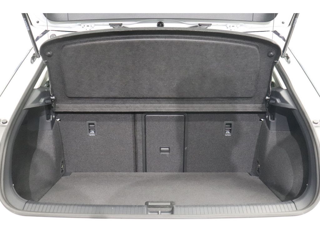 Volkswagen T-Roc 1.5 TSI DSG Life LED Winter-Paket foto 7