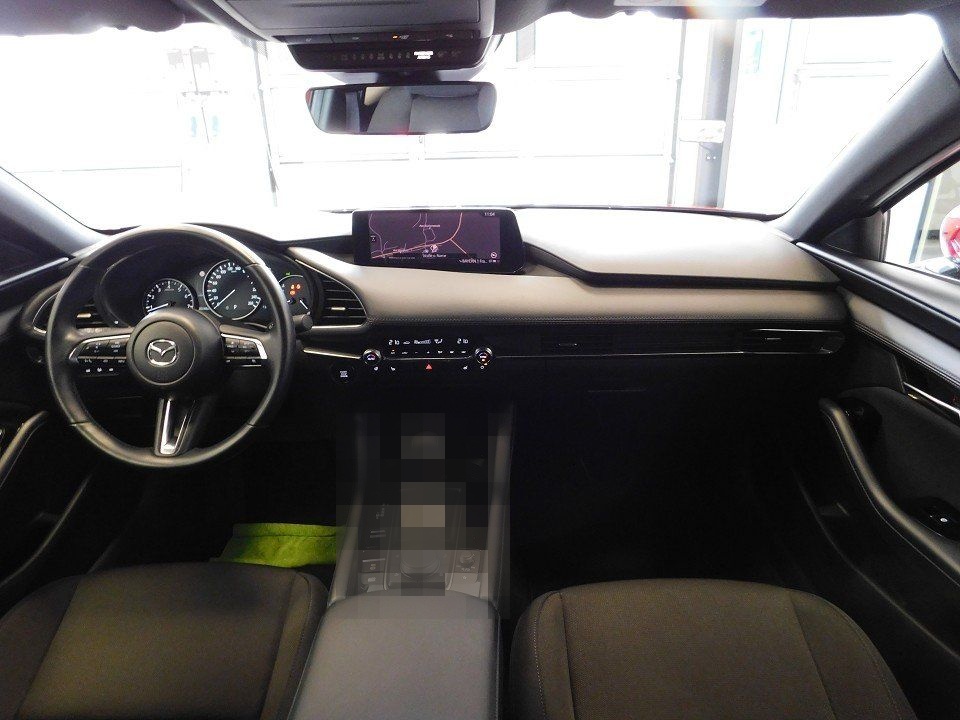 Mazda 3 2.5L e-SKY G 140ps 6AT Centre-line /Rot/SH/PDC foto 13