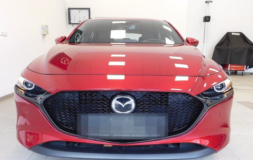 Mazda 3 2.5L e-SKY G 140ps 6AT Centre-line /Rot/SH/PDC foto 8