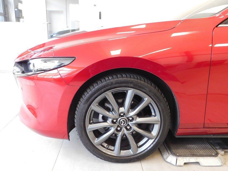Mazda 3 2.5L e-SKY G 140ps 6AT Centre-line /Rot/SH/PDC foto 9