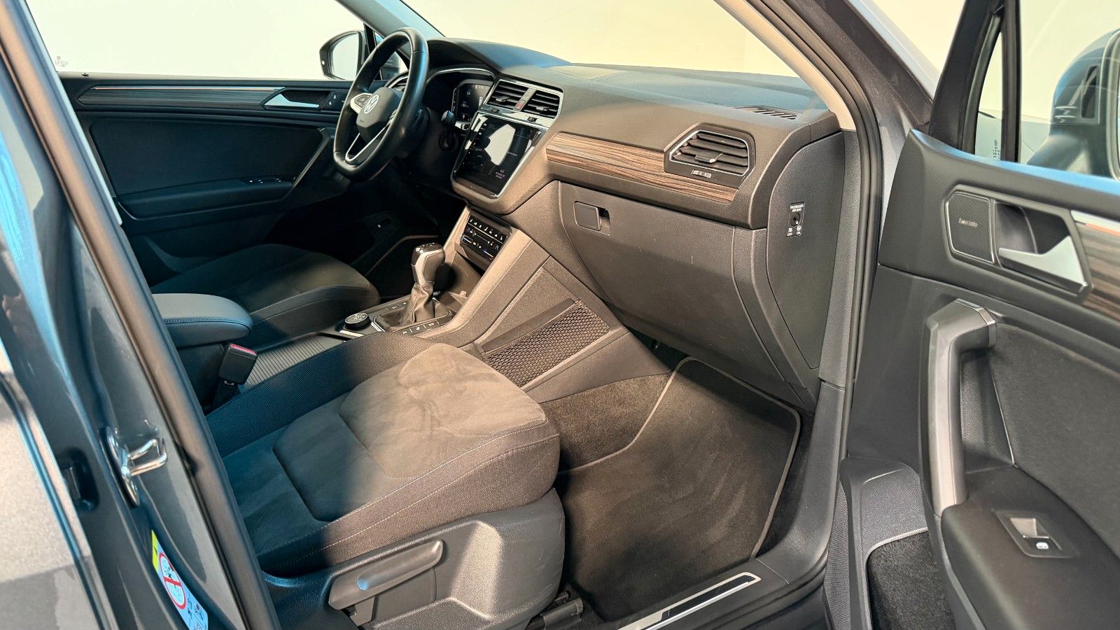 Volkswagen Tiguan Allspace 2.0TDI  Eleg 4M HUD*PAN*AHK*360° foto 12