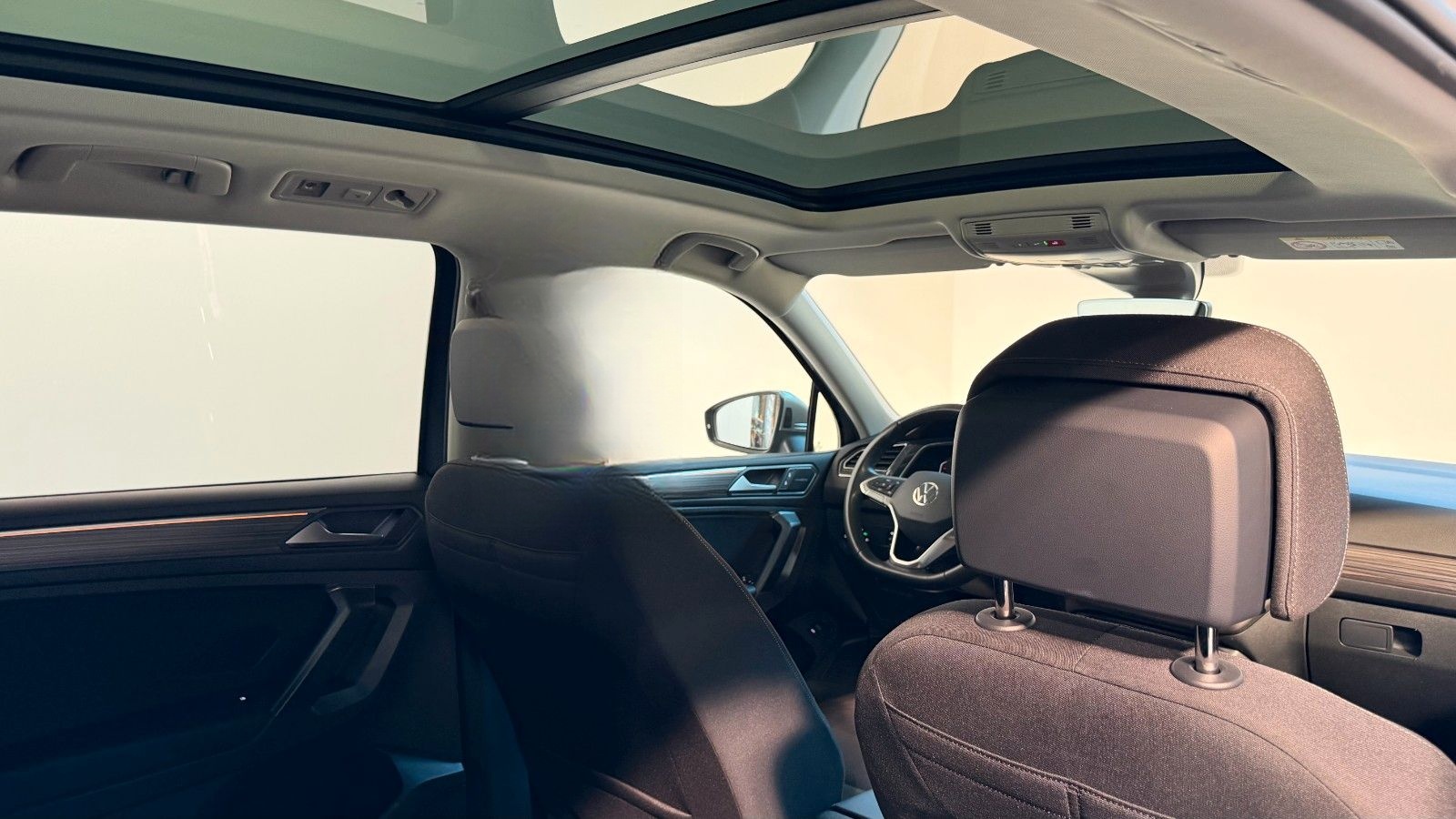 Volkswagen Tiguan Allspace 2.0TDI  Eleg 4M HUD*PAN*AHK*360° foto 16