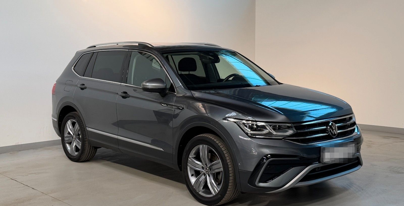 Volkswagen Tiguan Allspace 2.0TDI  Eleg 4M HUD*PAN*AHK*360° foto 3