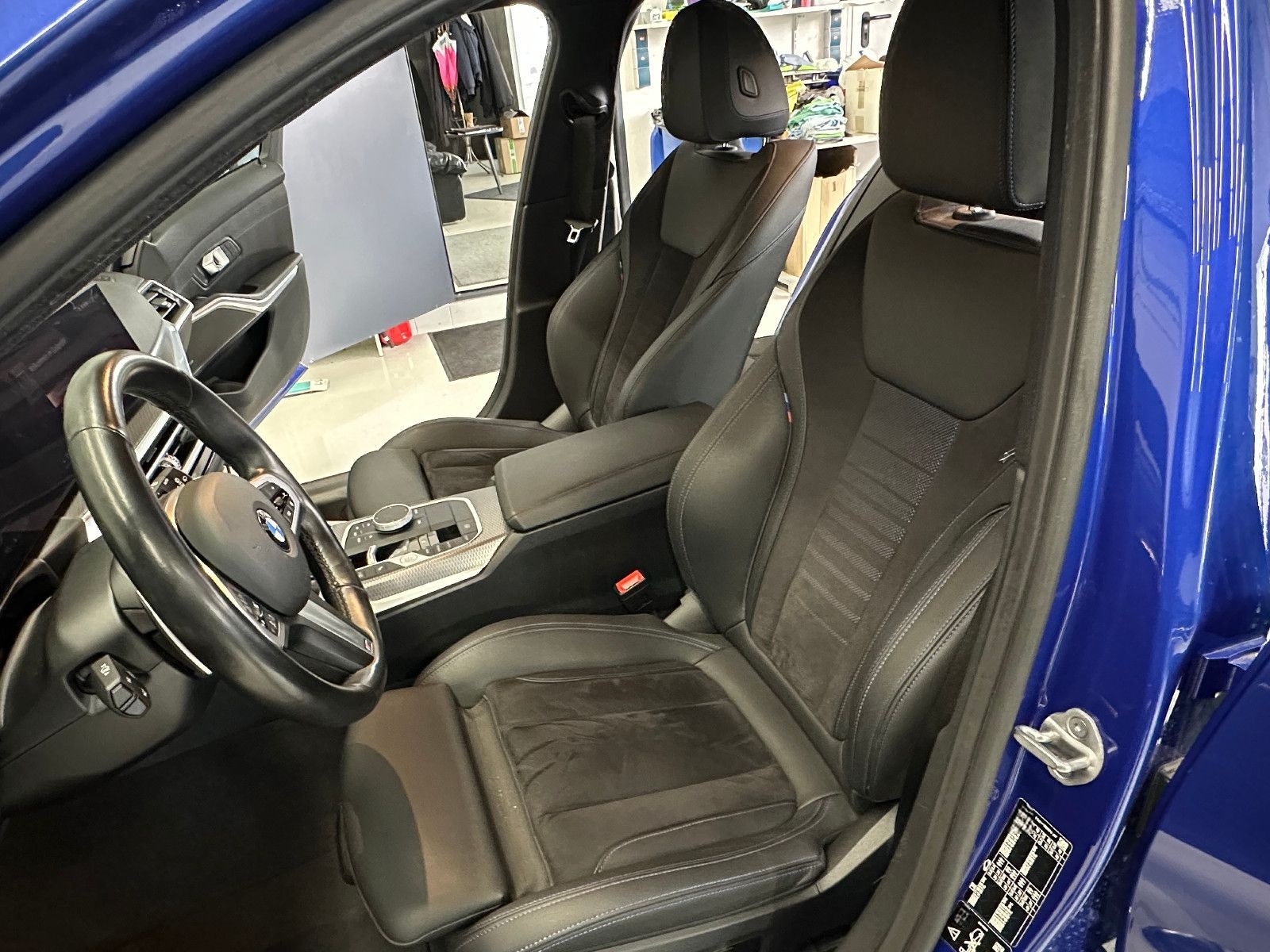 BMW 330 3 Touring 330 d xDrive M Sport foto 17