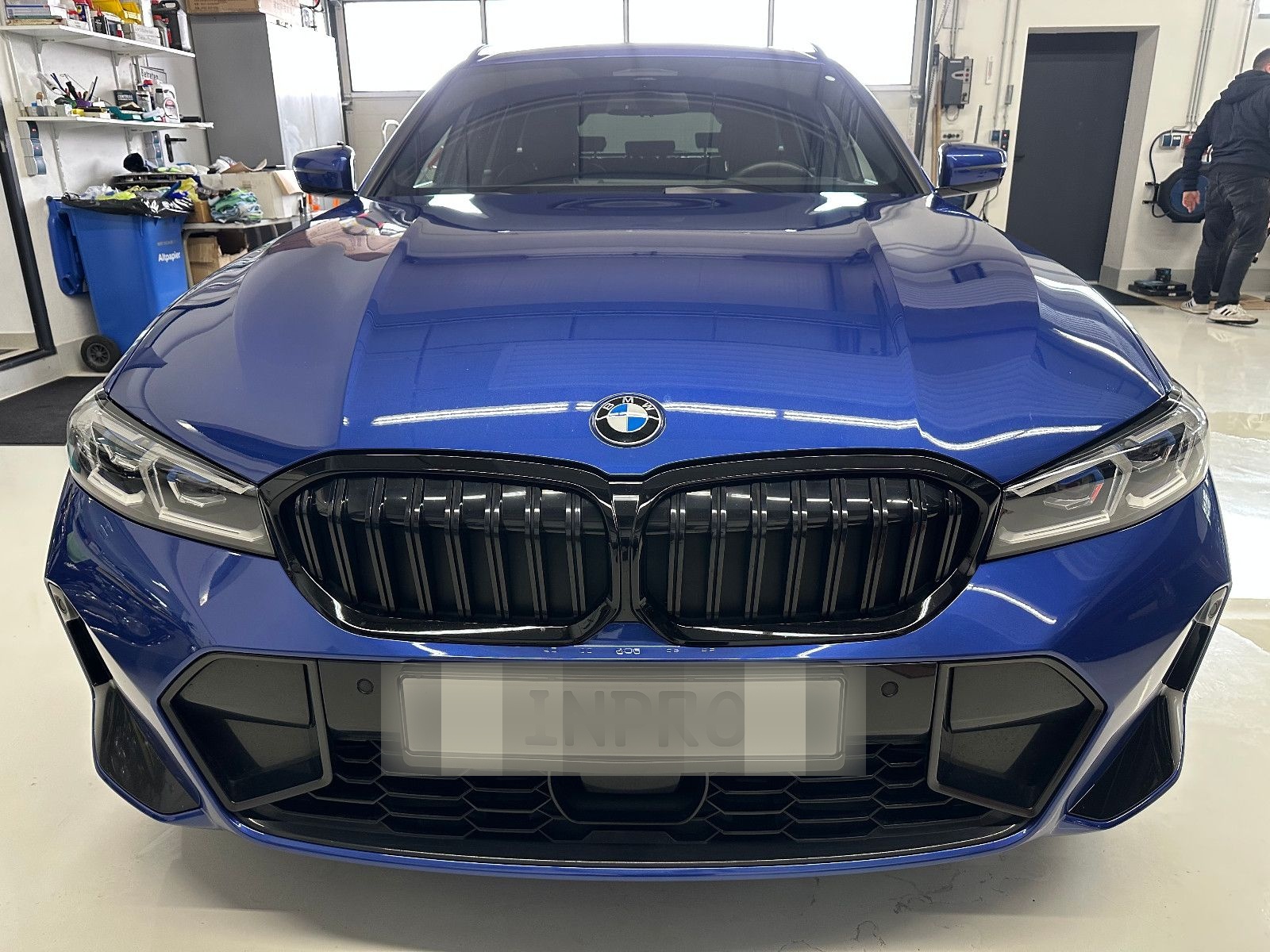 BMW 330 3 Touring 330 d xDrive M Sport foto 3