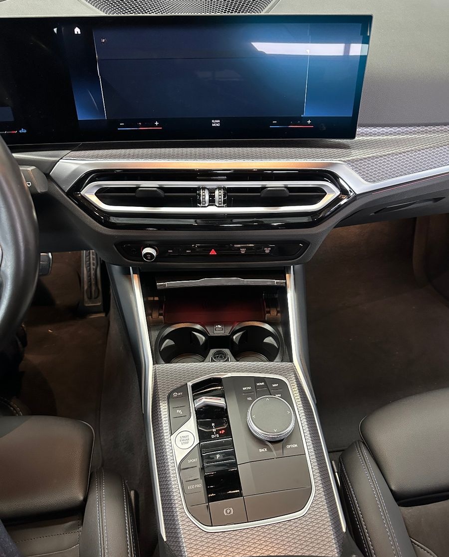 BMW 330 3 Touring 330 d xDrive M Sport foto 23